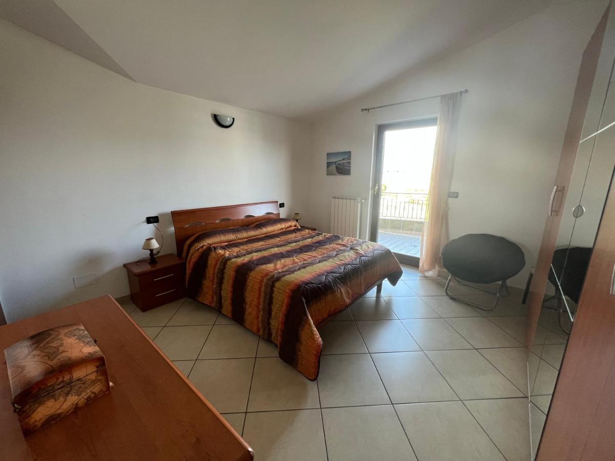 Casa Meraviglia Lägenhet Montesilvano Marina Exteriör bild