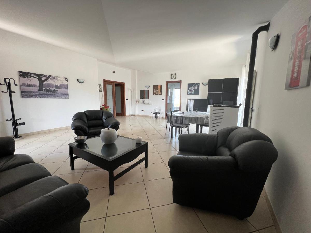 Casa Meraviglia Lägenhet Montesilvano Marina Exteriör bild